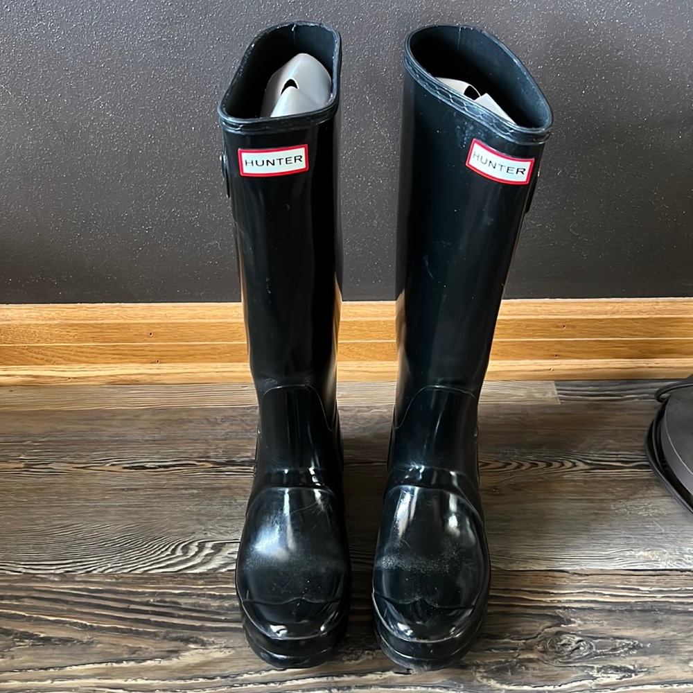 Hunter Tall gloss boots